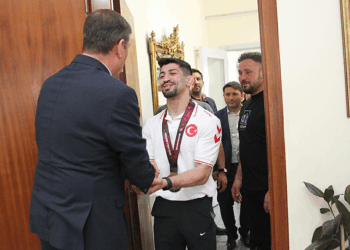 Avrupa Şampiyonu Kerem Kamal'a Kula'da coşkulu karşılama