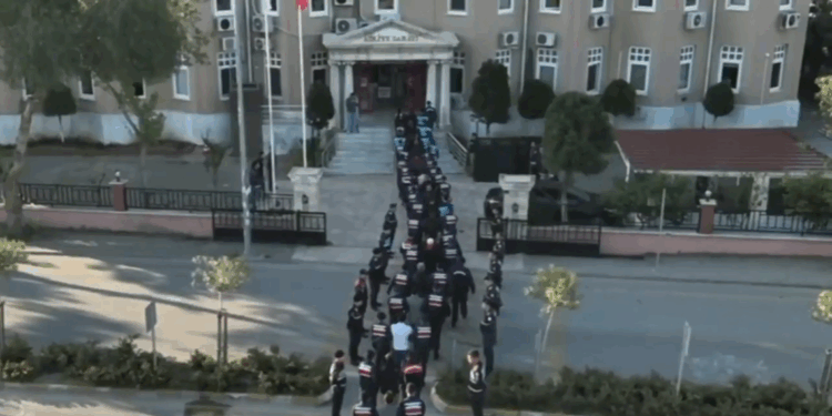 Aydın merkezli 8 ilde organize suç örgütüne operasyon; 38 tutuklama