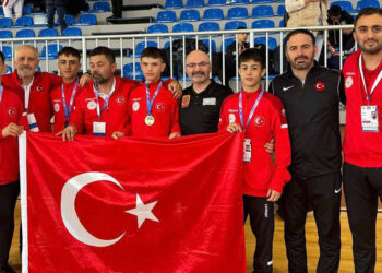 Okul Sporlarında alınan başarılar yarınların habercisidir