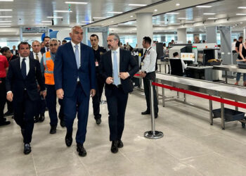 Antalya'da bu yıl 18 milyon ziyaretçiyi ağırlamayı hedefliyoruz