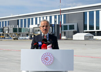 Antalya Havalimanı yeni terminal binalarının açılışı yarın yapılacak