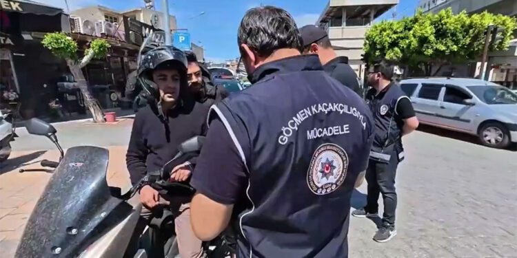 723 düzensiz göçmen yakalandı