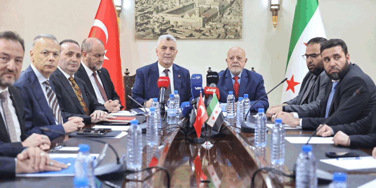 Bakan Bolat, Suriye Ekonomi ve Sanayi Bakanı ile görüştü