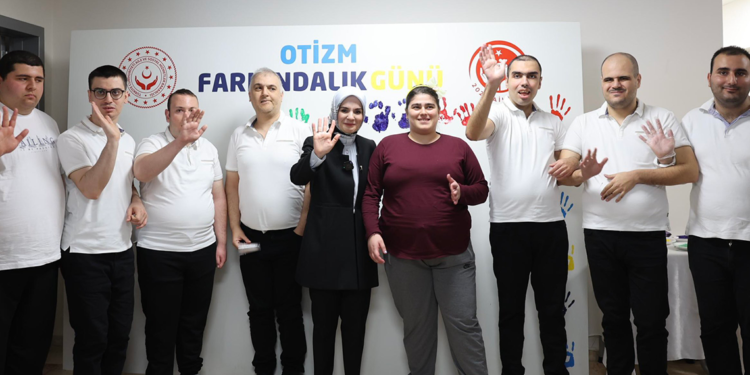 Bakan Göktaş'tan 'Dünya Otizm Farkındalık Günü' paylaşımı