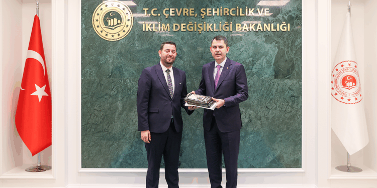 Bakan Kurum, Samandağ Belediye Başkanı'nı kabul etti