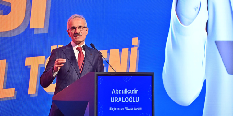 Bakan Uraloğlu açıkladı; Roblox yeniden erişime açılacak mı?