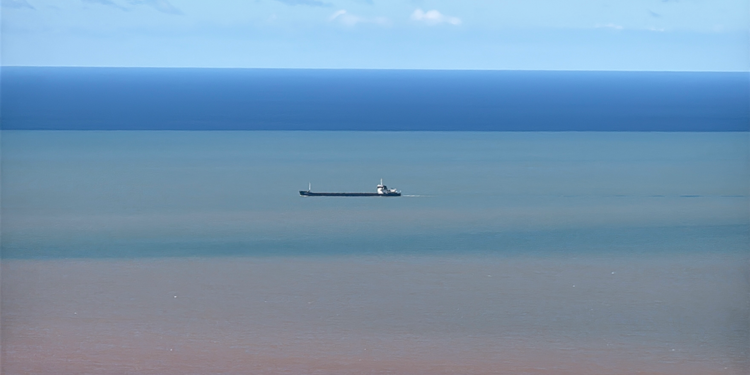 Bartın'da deniz çamur rengini aldı