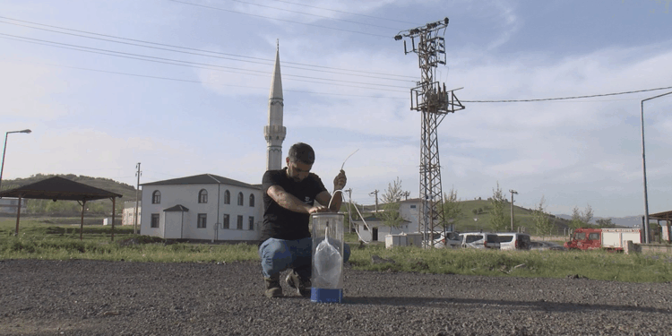 Bingöl'de kötü koku yayan firma çevresinde emisyon ölçümü