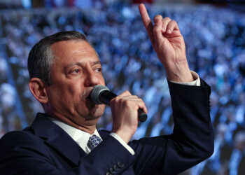 Adayımızı yanımızda sandığımızı önümüzde istiyoruz