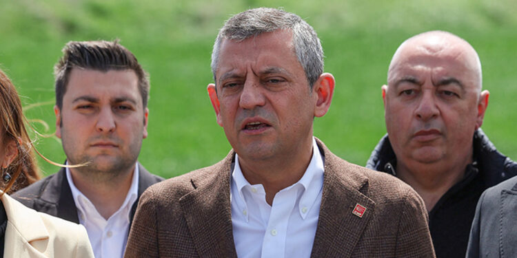 Özgür Özel Silivri'de Ekrem İmamoğlu'nu ziyaret