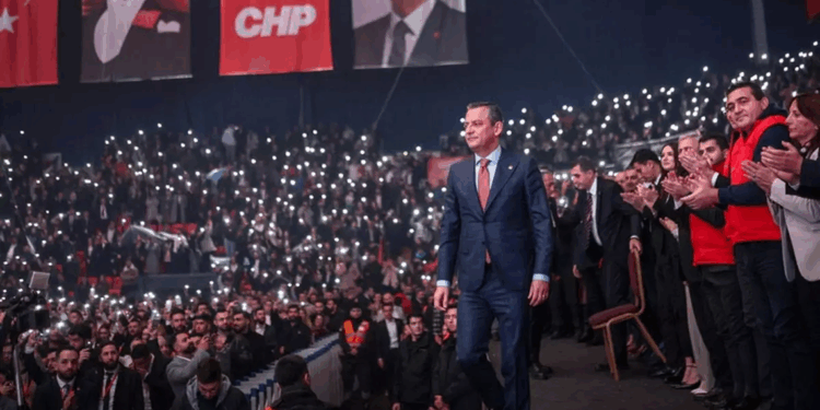 CHP kurultayının iptali için yapılan başvuru reddedildi