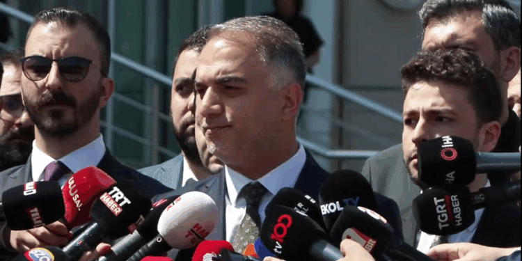 CHP'nin 38'inci Olağan Kurultayı iptal davası ertelendi