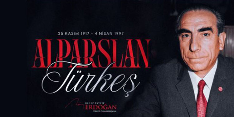 Cumhurbaşkanı Erdoğan Alparslan Türkeş'i andı