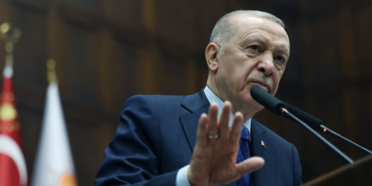 Bakalım daha kaç CHP'li siyaset girdabında telef olup gidecek?