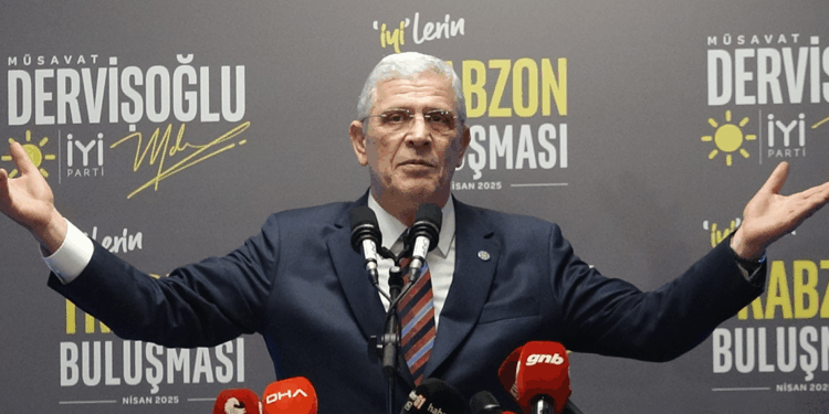 Camiden, okuldan ve kışladan siyaseti söküp atacağız