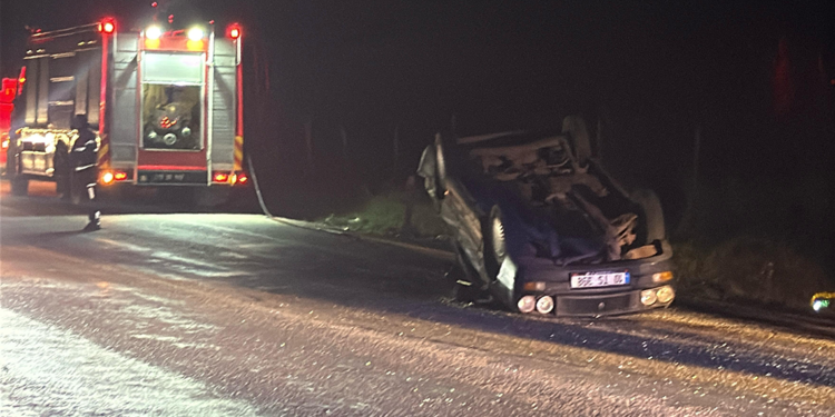 Çanakkale'de 2 otomobil çarpıştı: 5 yaralı