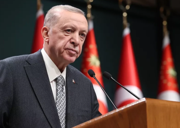 Devlet ancak adaletle hükmederse devlettir