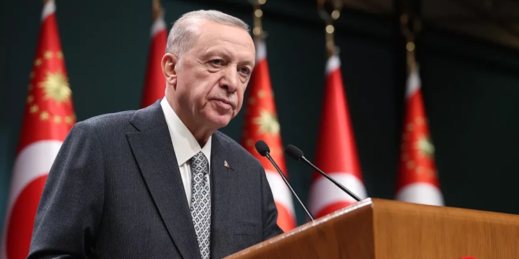 Devlet ancak adaletle hükmederse devlettir