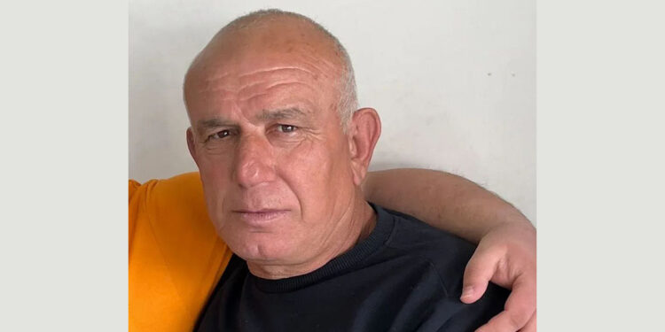 Doğadan topladığı mantardan öldü