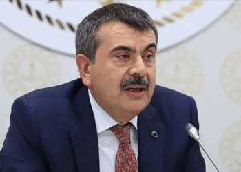 Dünyada ilk kez Dijital Dünyada Çocuk Hakları Sözleşmesi hazırlandı