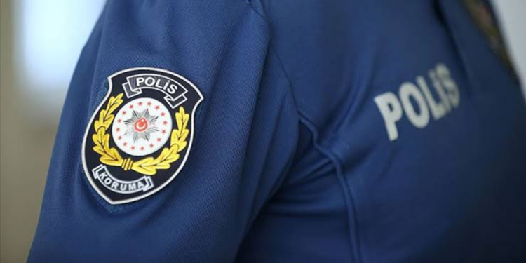 EGM'den 'çıplak arama' ve 'işkence' iddialarına suç duyurusu