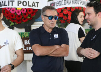 Ersun Yanal 10 günde iki acı birden yaşadı