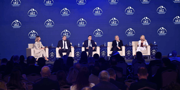 En akıllı toplum, teknolojiyi en insani kullanan olacak