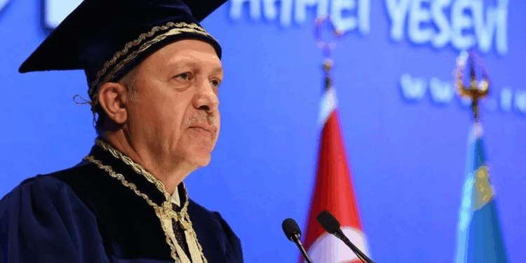 Erdoğan'ın üniversite diploması ile ilgili dava bulunmamaktadır