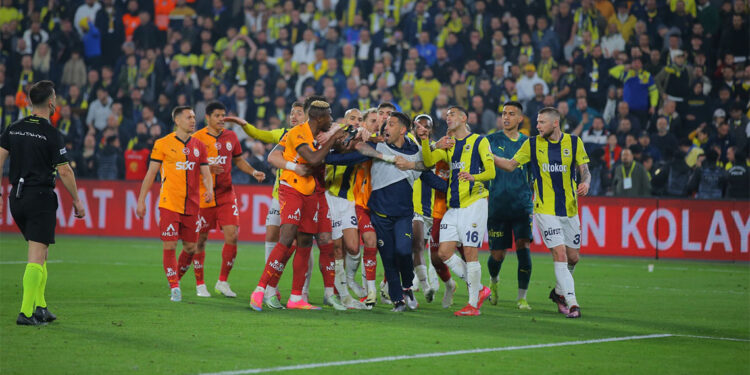 Mourinho, Mert Hakan, Barış Alper ve Kerem PFDK'ya sevk edildi