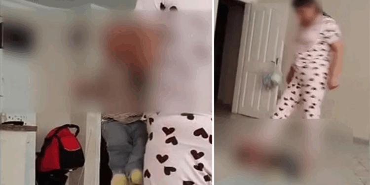 Fatih'te bakıcının bebeğe uyguladığı şiddet kamerada