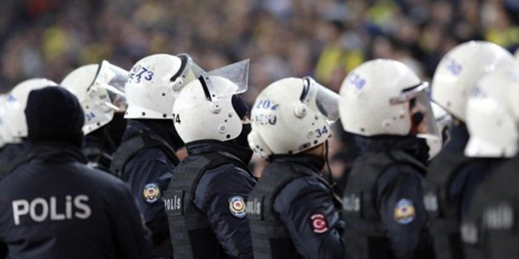 Fenerbahçe-Galatasaray derbisine yoğun güvenlik önlemi