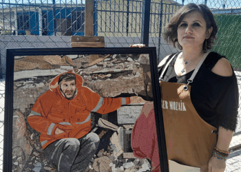 Hataylı mozaik ustası, depremi tablolarına nakşediyor
