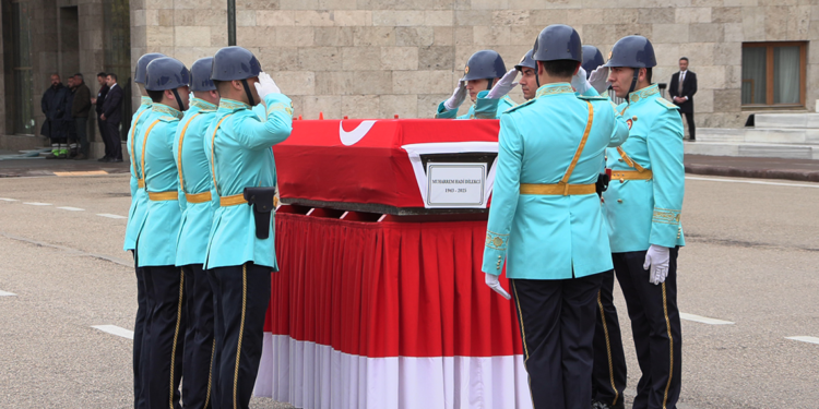 Hayatını kaybeden DSP'li eski vekil için TBMM'de tören