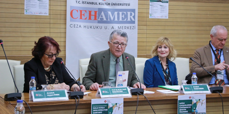 İKÜ'den 'Sağlık Çalışanlarının Korunması' sempozyumu