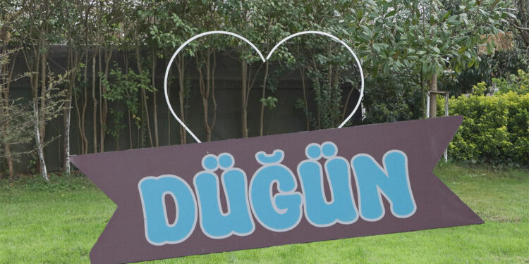 Düğünlerde yeni nesil uygulama: 'Yarım düğün'