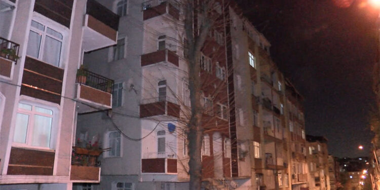 Güngören'de 6 katlı apartman tahliye edildi 