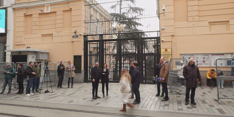 Rusya ve ABD heyetlerinin toplantısı başladı