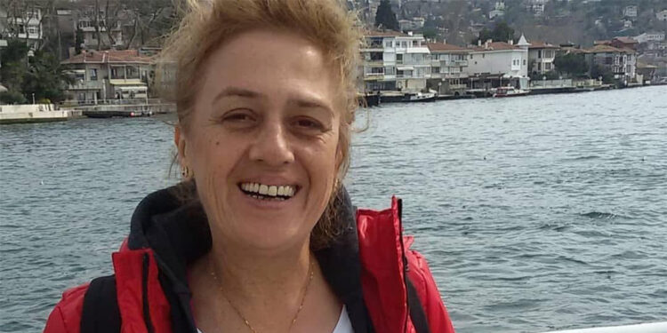 Sarıyer'de 7 katlı binadan düşen kadın öldü