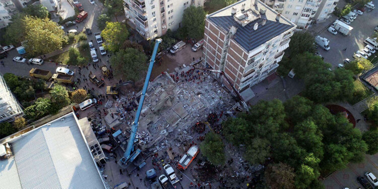 İzmir'de yapı stoku envanteri çalışmaları hızla tamamlanmalı