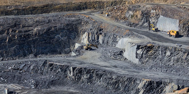 İran'da kömür madeninde gazdan zehirlenen 7 işçi öldü