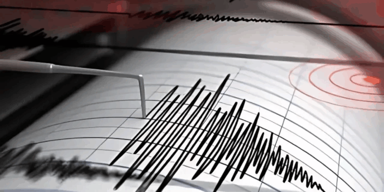 İstanbul'da 127 artçı deprem meydana geldi