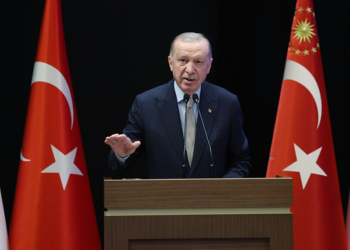 İstanbul'daki yolsuzluk buz dağının görünen kısmı