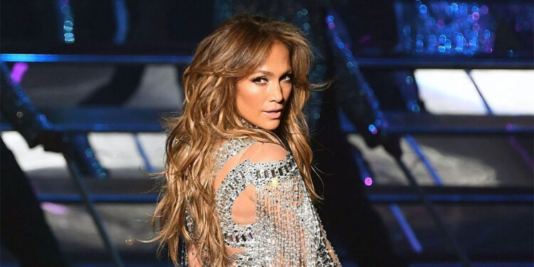 Jennifer Lopez All Night: Live in 2025 turnesine çıkıyor