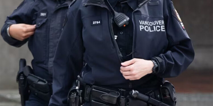 Kanada'da araç kalabalığın arasına girdi; çok sayıda ölü ve yaralı var