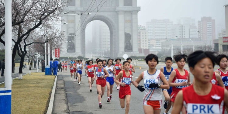 Kuzey Kore'de Pyongyang Uluslararası Maratonu heyecanı
