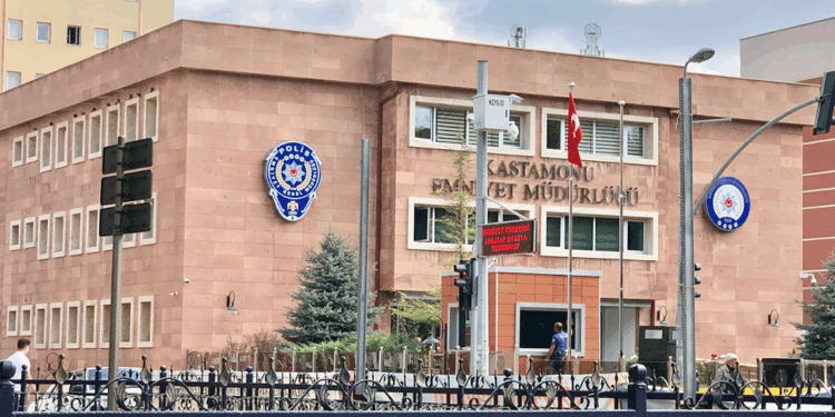 Kastamonu'da hamile kadın bıçaklanarak öldürüldü