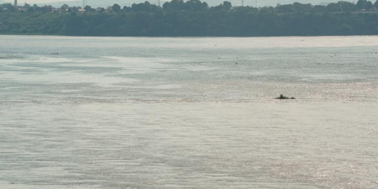 Kongo'da tekne alabora oldu: 50 ölü