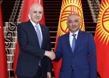 Kurtulmuş, Kırgızistan Jogorku Keneş Başkanı ile görüştü