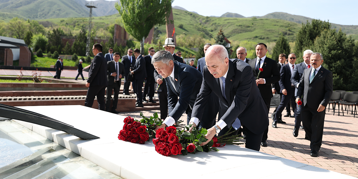 Kurtulmuş, Kırgızistan Jogorku Keneş Başkanı ile görüştü