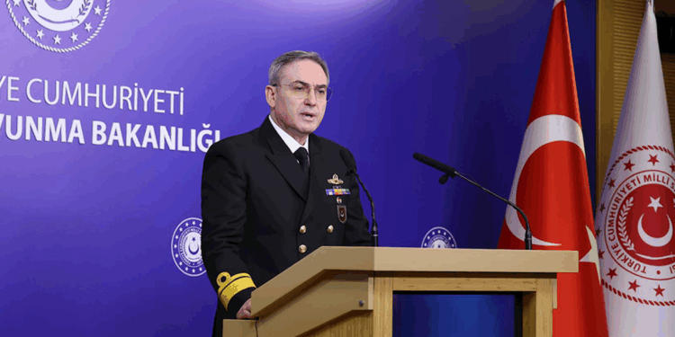 MSB'den 'Türkleri kovun' tehdidine sert tepki